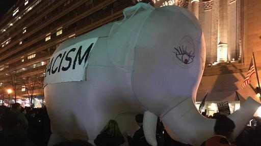elephant balloon with the word 